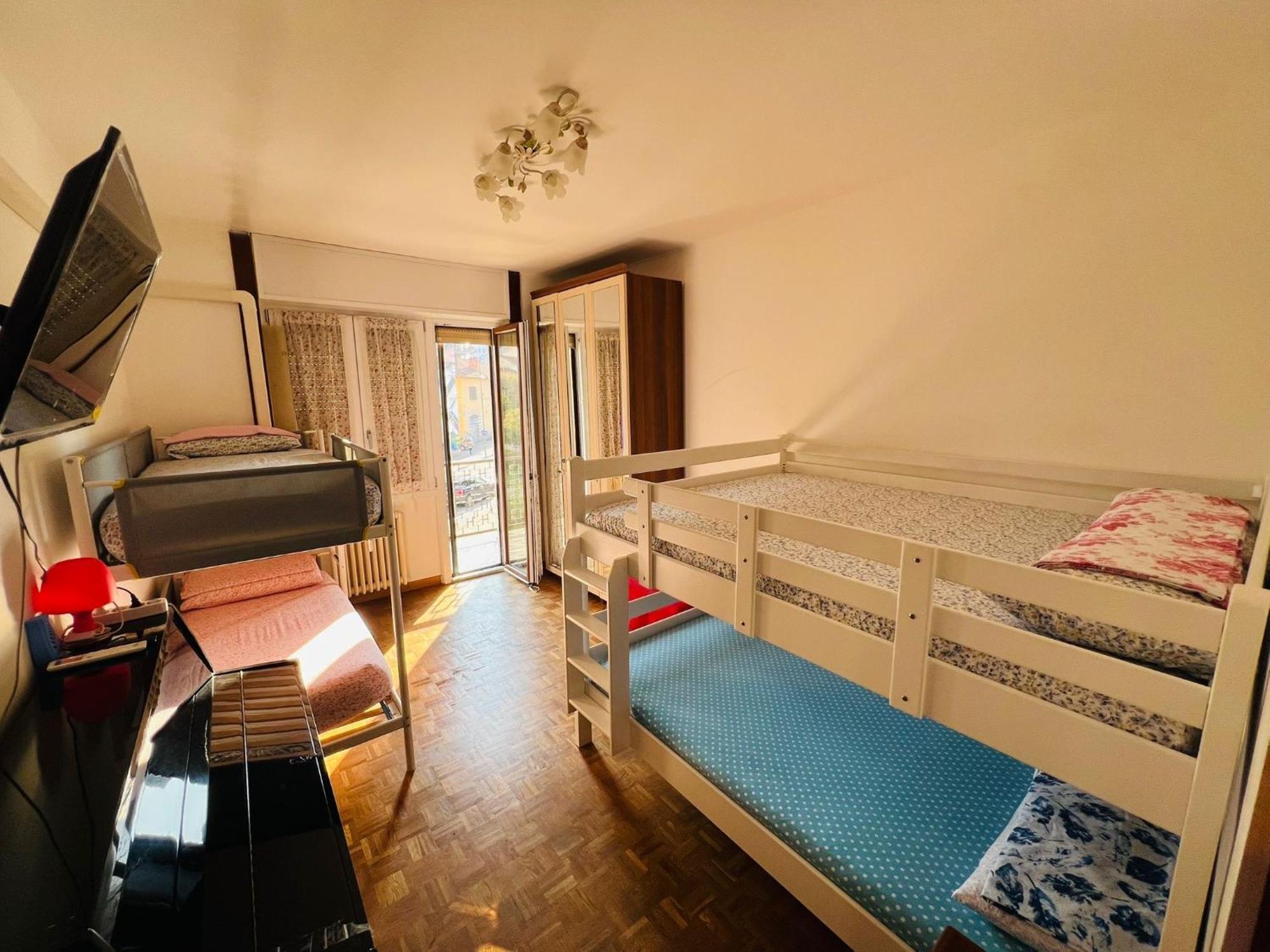 Gigli, Rooms Con Cucina In Comune E Terrazza Milão Exterior foto