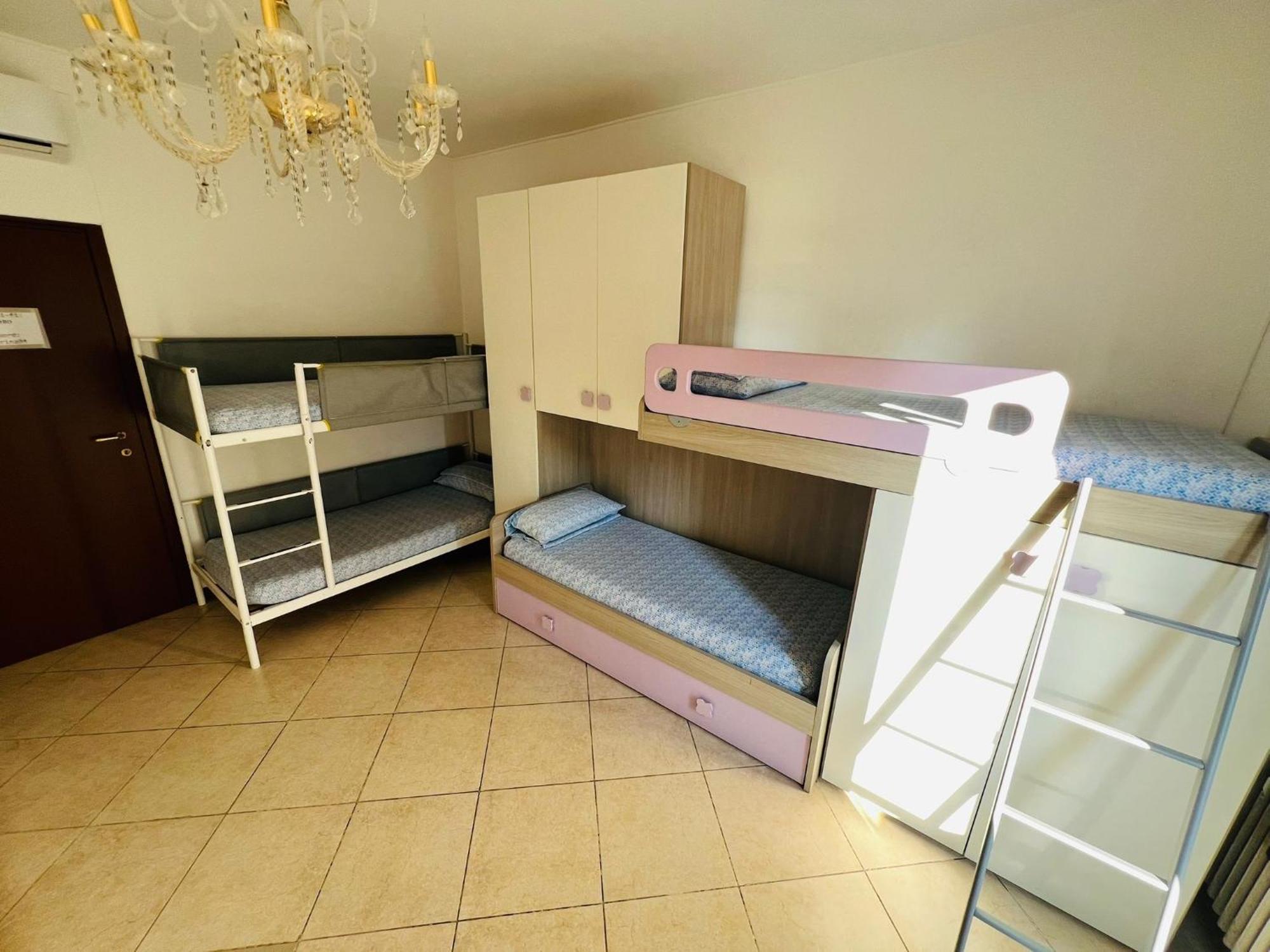 Gigli, Rooms Con Cucina In Comune E Terrazza Milão Exterior foto
